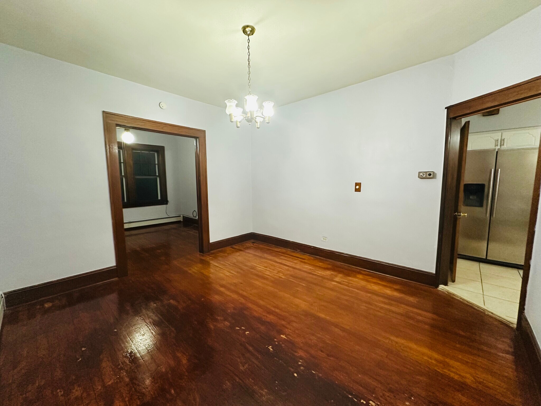 Building Photo - 127 Knapp Ave