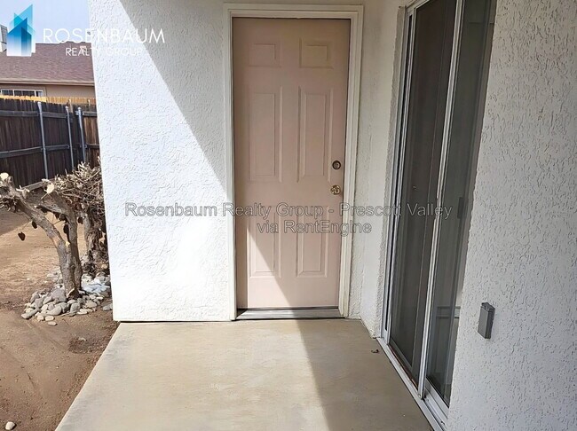 Building Photo - 7060 E Burro Ln