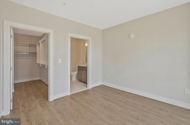 Building Photo - 635 Slaters Ln