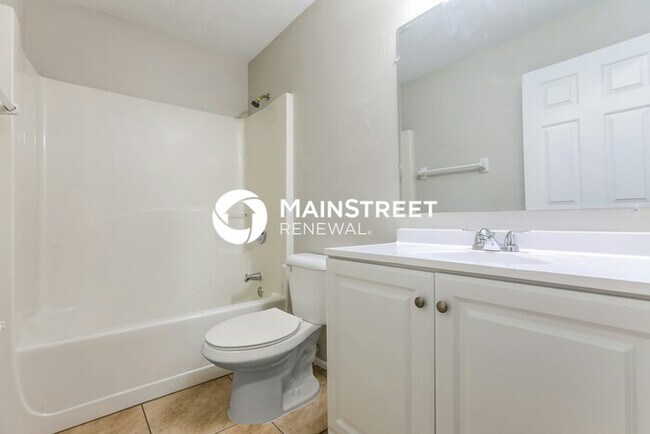 Building Photo - 3 Bedroom Pet-Friendly Home in VENICE, FL with Main Street Renewal