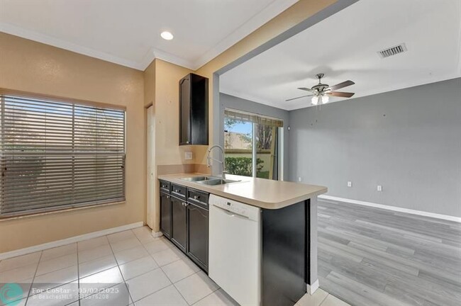 Building Photo - 3315 Merrick Ln