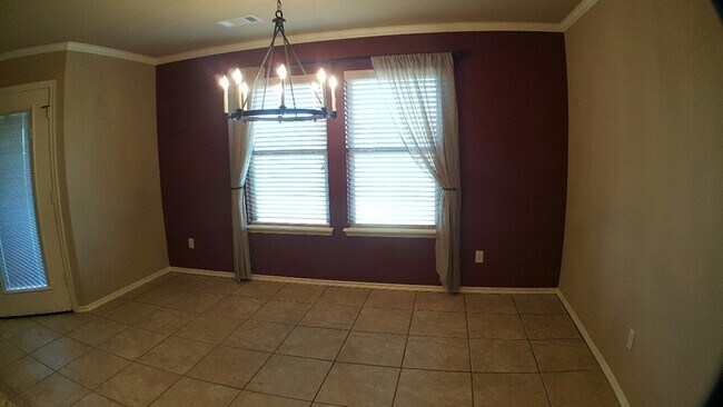 Building Photo - 7041 Cherokee Crossing West