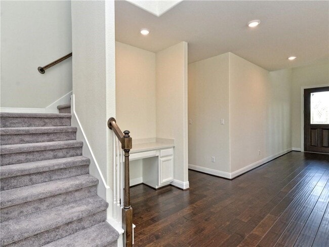 Building Photo - 15716 Cinca Terra Dr