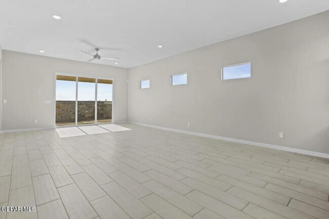 Building Photo - 1408 Harlan Pt