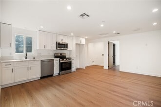 Building Photo - 6937 Jellico Ave