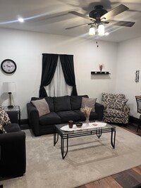 Building Photo - 53 Lincoln Ave W