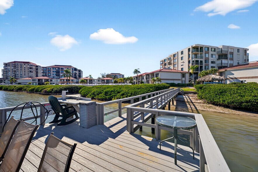 Building Photo - 6218 Palma del Mar Blvd S