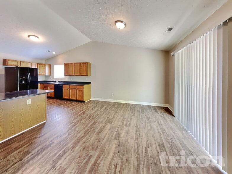 Building Photo - 12758 Sovereign Ln
