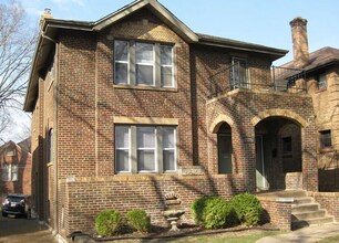 Building Photo - Amherst