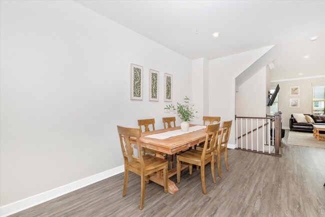 Building Photo - 5824 Pecking Stone St
