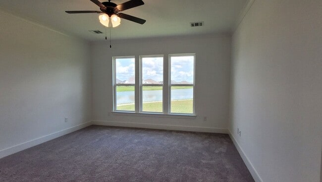 Building Photo - Beautiful 4 bedroom home in Baton Rouge