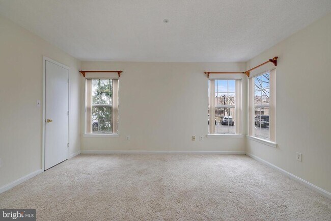 Building Photo - 14229 Bowsprit Ln