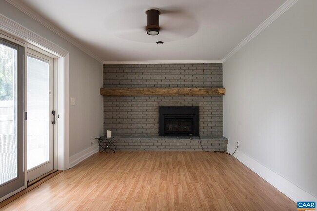 Building Photo - 629 Watson Ave