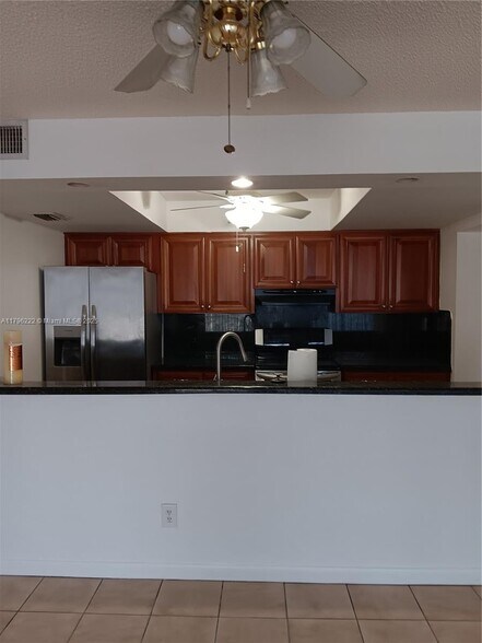 Building Photo - 11209 NW 15th Pl
