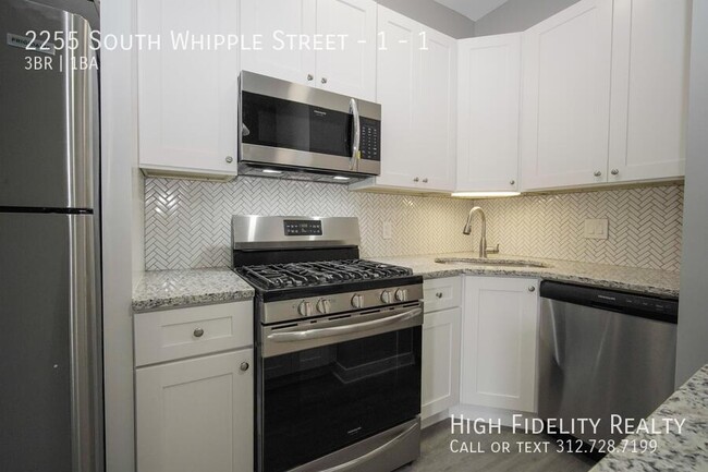 Building Photo - 2255 S Whipple St