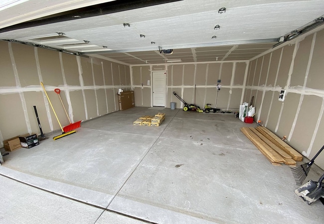 Building Photo - 508 Bobcat Ct