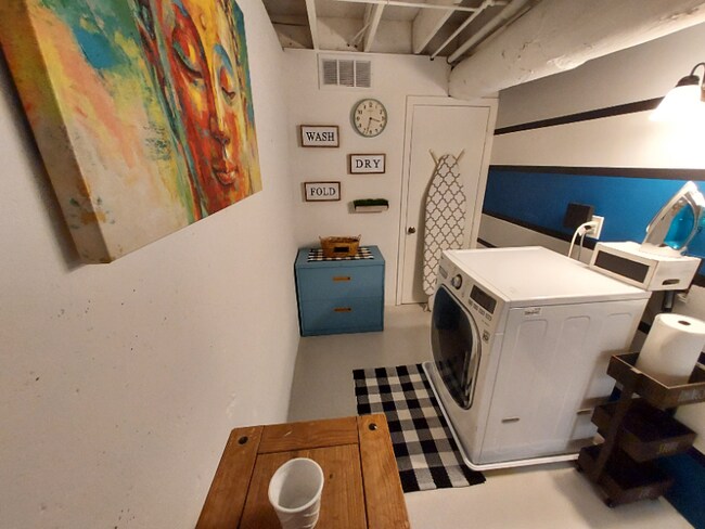 Building Photo - 78 US-78