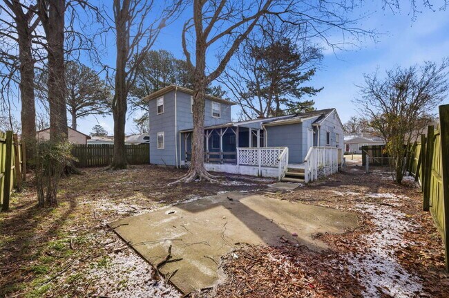 Building Photo - 3 BED, 1 BATH HOUSE FOR RENT IN CHESAPEAKE VA!