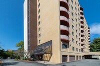 Building Photo - 2500 Mystic Valley Pkwy
