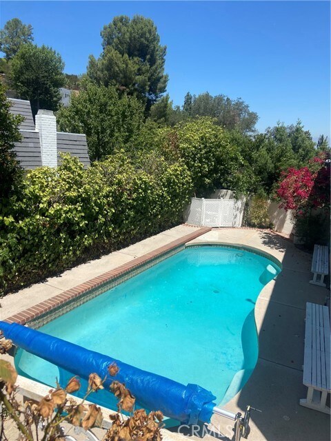 Building Photo - 17041 Escalon Dr