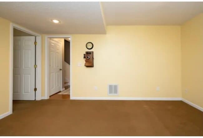 Building Photo - 538 Old State Route 34