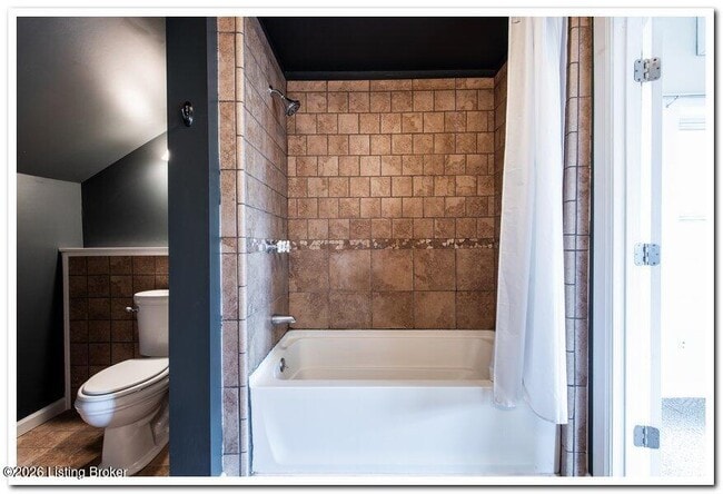 Building Photo - 2211 Weber Ave