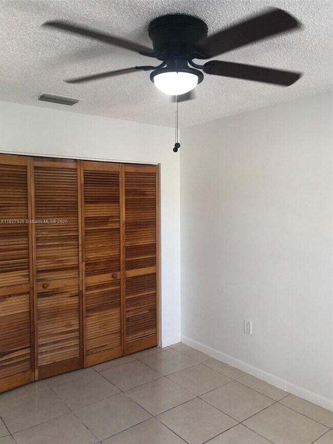 Building Photo - 6132 NW 181st Terrace Cir W