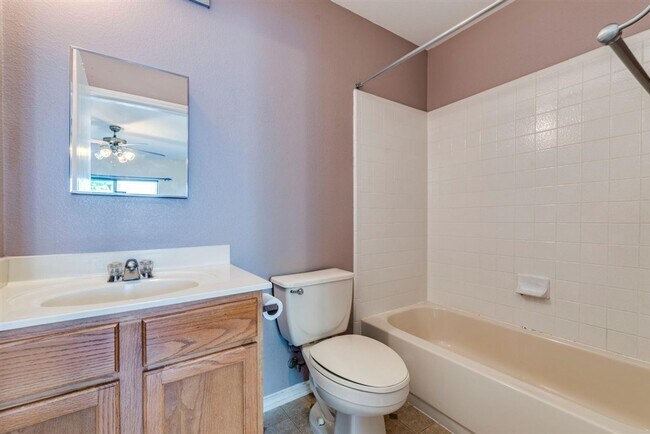 Building Photo - Beautiful Home in Southeast Austin – Pool ...