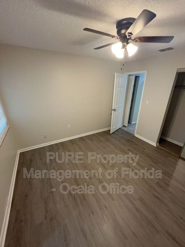 Building Photo - 3135 SW 97th St
