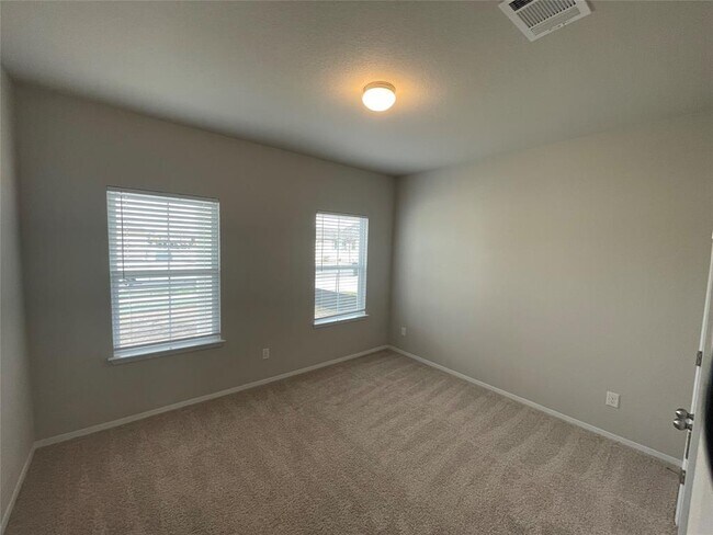 Building Photo - 2801 Winding Creek Rd