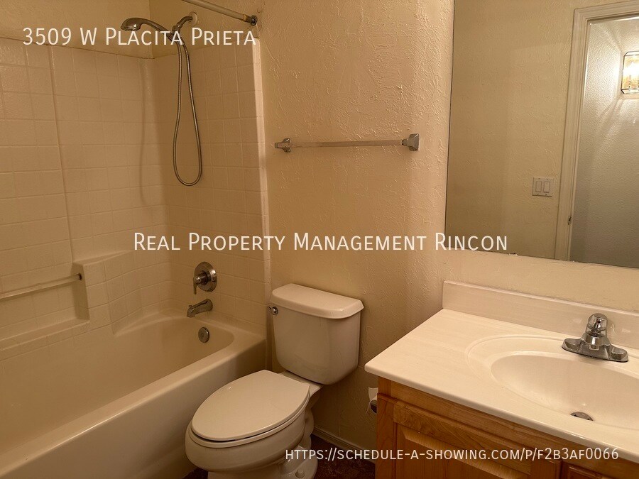 Building Photo - 3509 W Placita Prieta