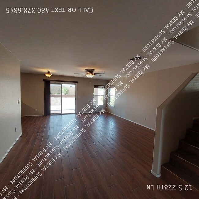 Building Photo - 12 S 228th Ln