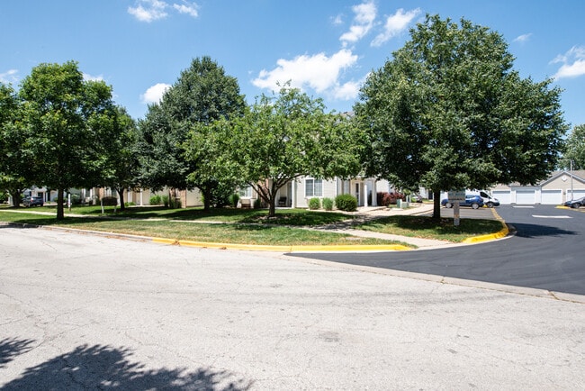 Building Photo - 1600 McClure Rd