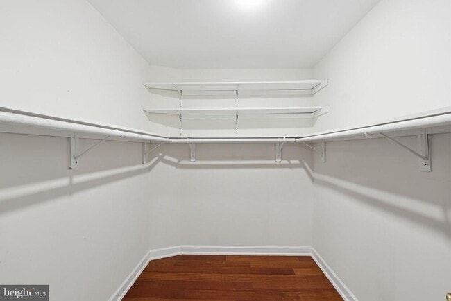 Building Photo - 5205 Brookeway Dr