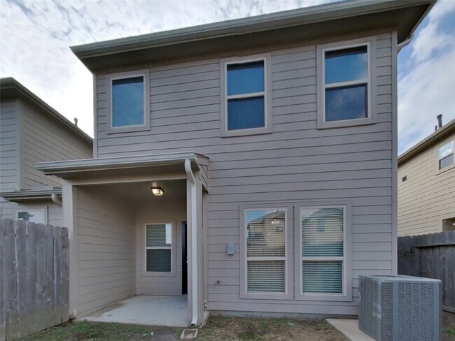 Building Photo - 6022 Wesley Manor Ct