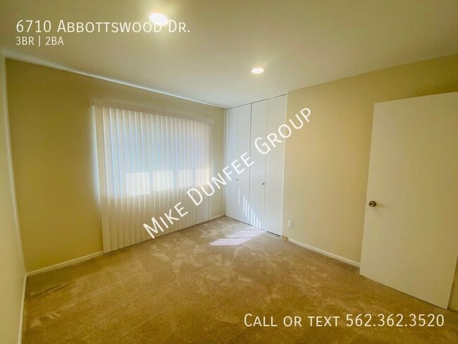Building Photo - 6710 Abbottswood Dr