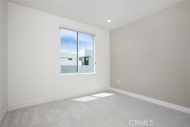 Building Photo - 16123 Dawn Wy