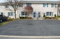 Building Photo - 97 Lee Ann Ct