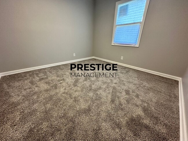 Building Photo - Updated 3 Bedroom Home in Gary