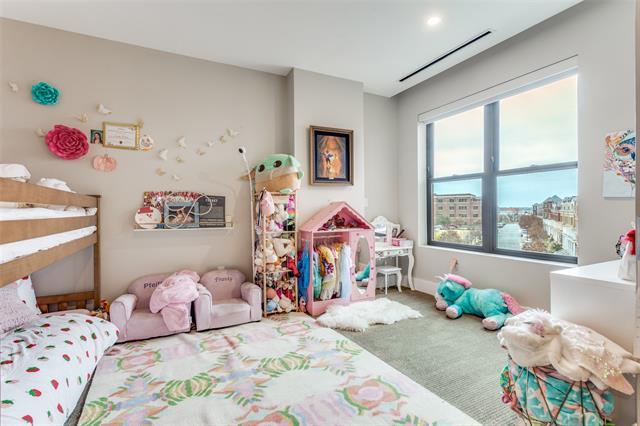 Building Photo - 350 Central Ave