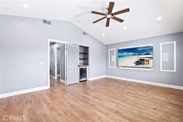 Building Photo - 52 Touraine Pl