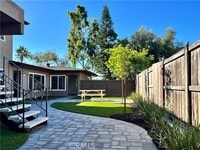 Building Photo - 320 S El Camino Real