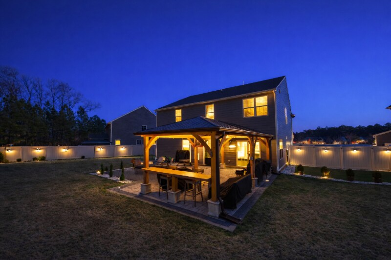 Building Photo - 425 Patriots Walke Dr