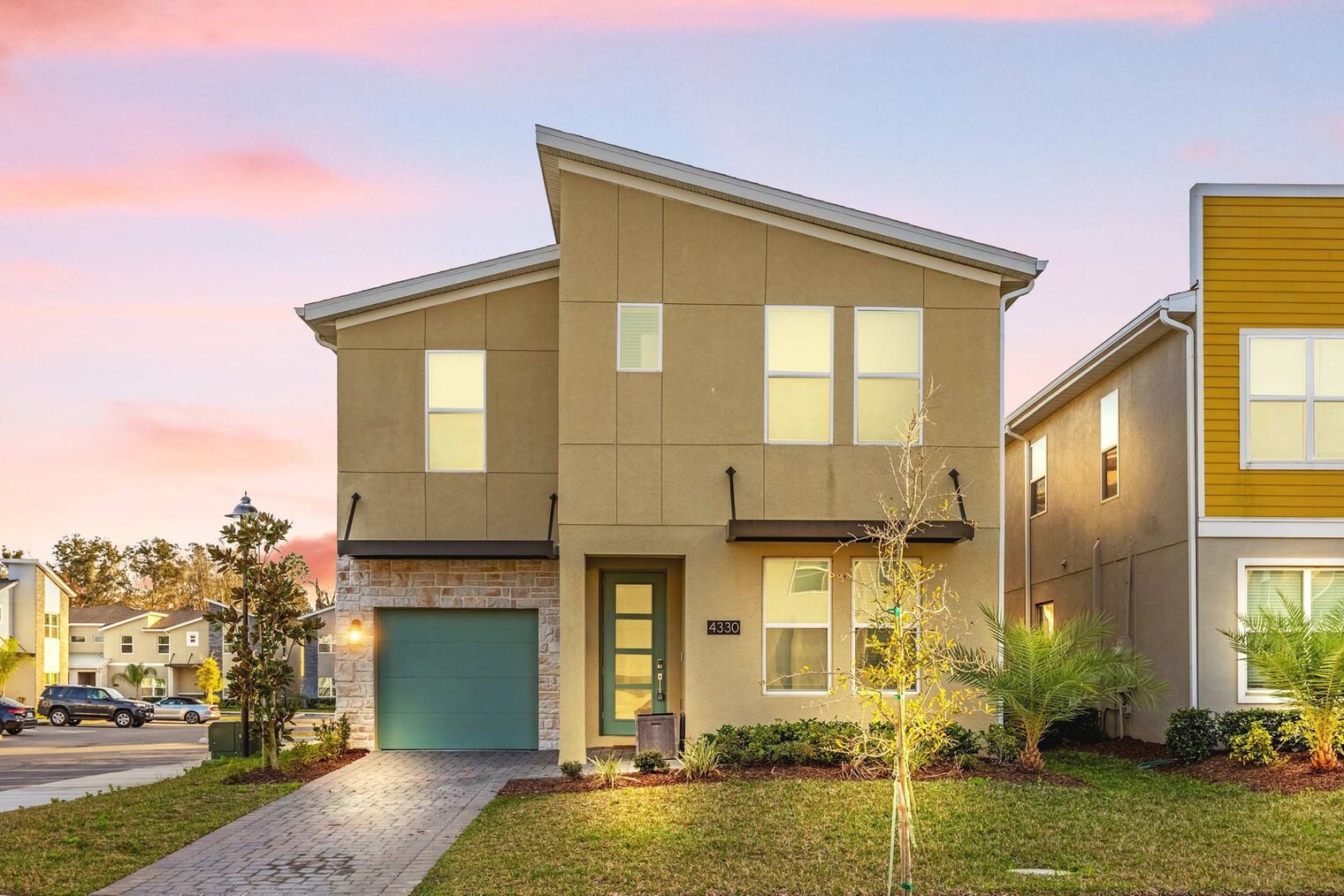 Building Photo - 4330 Rhyme St