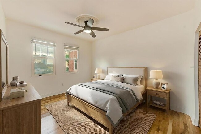 Building Photo - 215 Central Ave