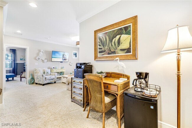 Building Photo - 1359 Artesia Dr E