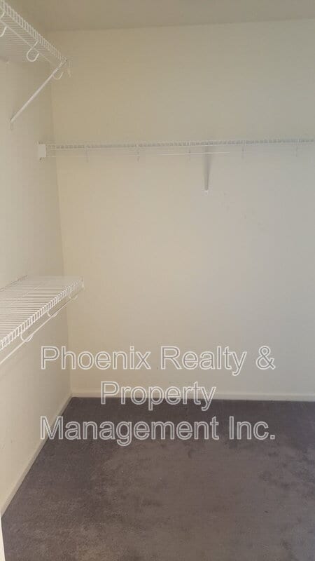 Building Photo - 337 Stone Creek Dr