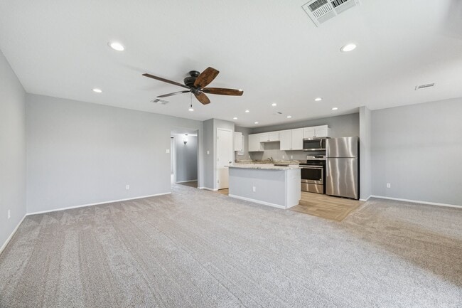 Building Photo - 5005 Georgi Ln