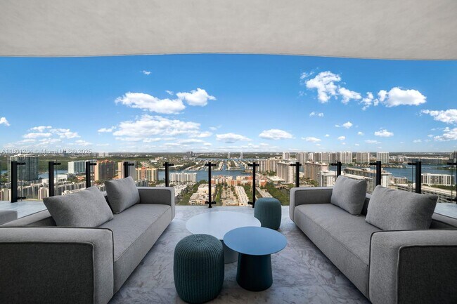 Building Photo - 17141 Collins Ave