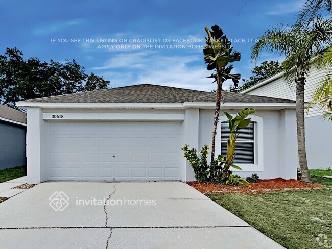 Building Photo - 30618 Double Dr